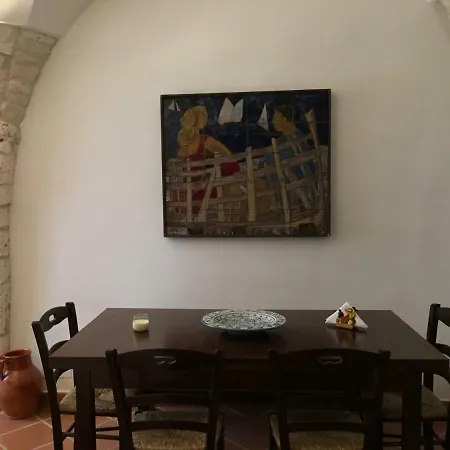 Donna Maria Bed & Breakfast Turi